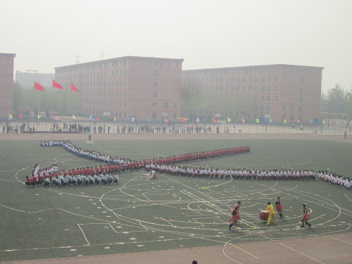 2011年春季運(yùn)動(dòng)會(huì)地科健兒創(chuàng)佳績(jī)