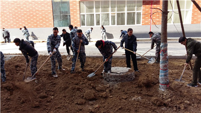 信息工程學(xué)院支援賀陽國際中小學(xué)校園建設(shè)