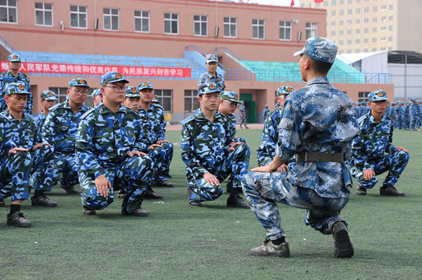 【軍訓(xùn)集錦】攜手共進 譜寫壯歌