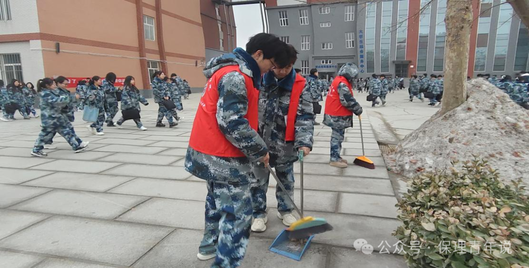 雷鋒精神共傳承，志愿服務(wù)學雷鋒