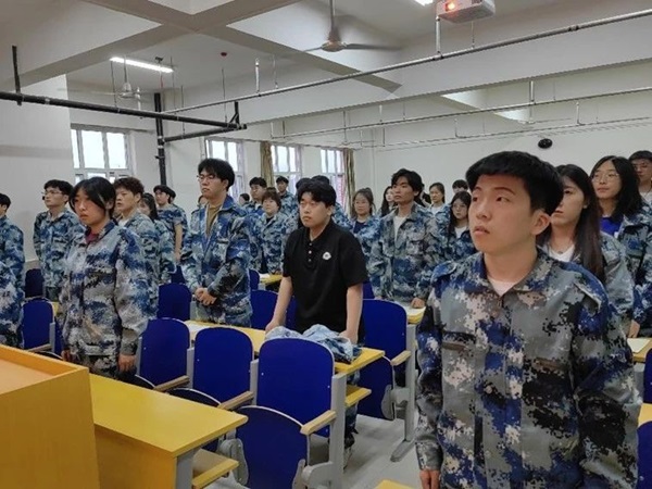 厚植家國情懷，凝聚青春力量|管理學(xué)院|入團(tuán)積極分子培訓(xùn)