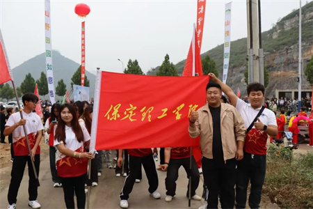 “太行古道行，傳承文化展風(fēng)采”——保定理工學(xué)院藝術(shù)學(xué)院學(xué)子參加“山野田園如意路”志愿服務(wù)活動