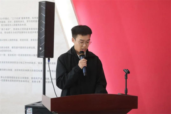 保定理工學(xué)院經(jīng)濟(jì)學(xué)院與東小莊村黨建聯(lián)建共建簽約暨大學(xué)生志愿服務(wù)社會(huì)實(shí)踐基地啟動(dòng)儀式圓滿舉行