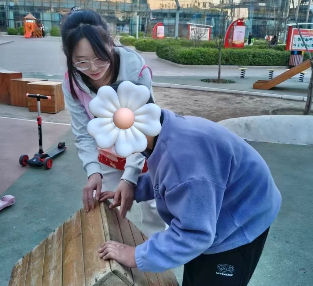 學(xué)習(xí)雷鋒精神，踐行教育使命——教育學(xué)院雷鋒月志愿服務(wù)活動