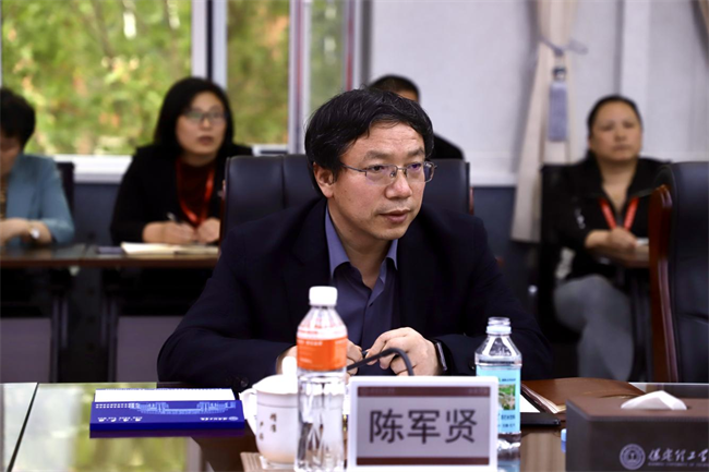 保定理工學院舉行黨委書記送任大會