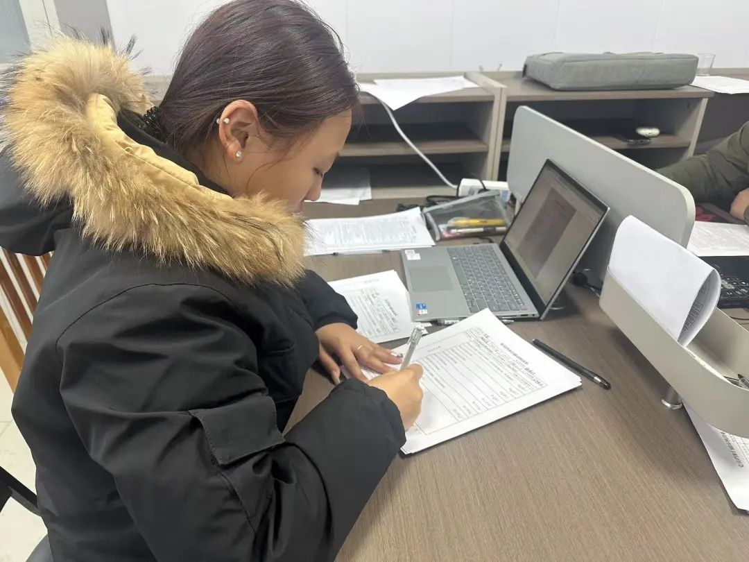 歸巢燕銜春，志愿暖桑梓（一）