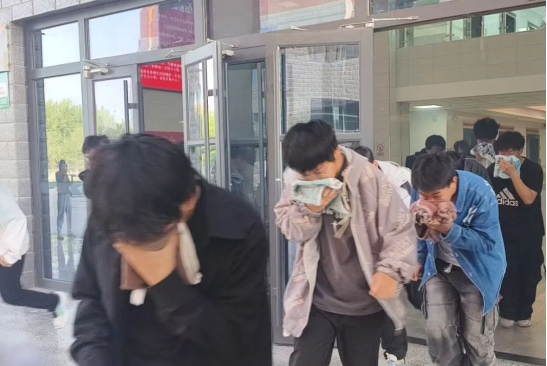 筑牢校園防火墻，讓安全成為一種習(xí)慣——保定理工學(xué)院會計學(xué)院消防演練