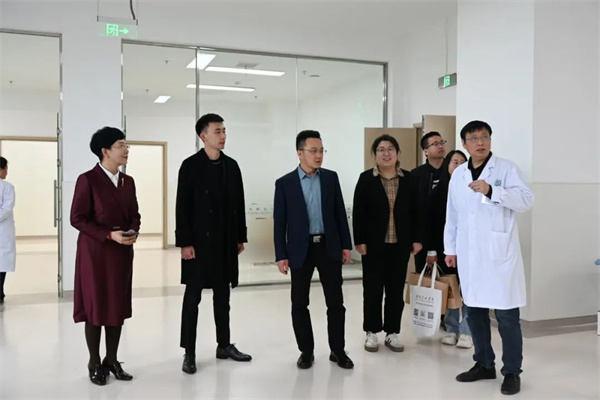 【基地賦能，人才共育】保定理工學(xué)院康復(fù)醫(yī)學(xué)院與河北東籬集團(tuán)教學(xué)實(shí)習(xí)基地簽約揭牌儀式圓滿舉行