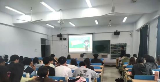 筑牢安全防線，共筑平安校園