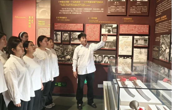 探秘千年文脈，共赴文化之約———會計學(xué)院師生赴保定市博物館開展沉浸式研學(xué)