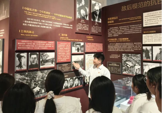 探秘千年文脈，共赴文化之約———會計學(xué)院師生赴保定市博物館開展沉浸式研學(xué)