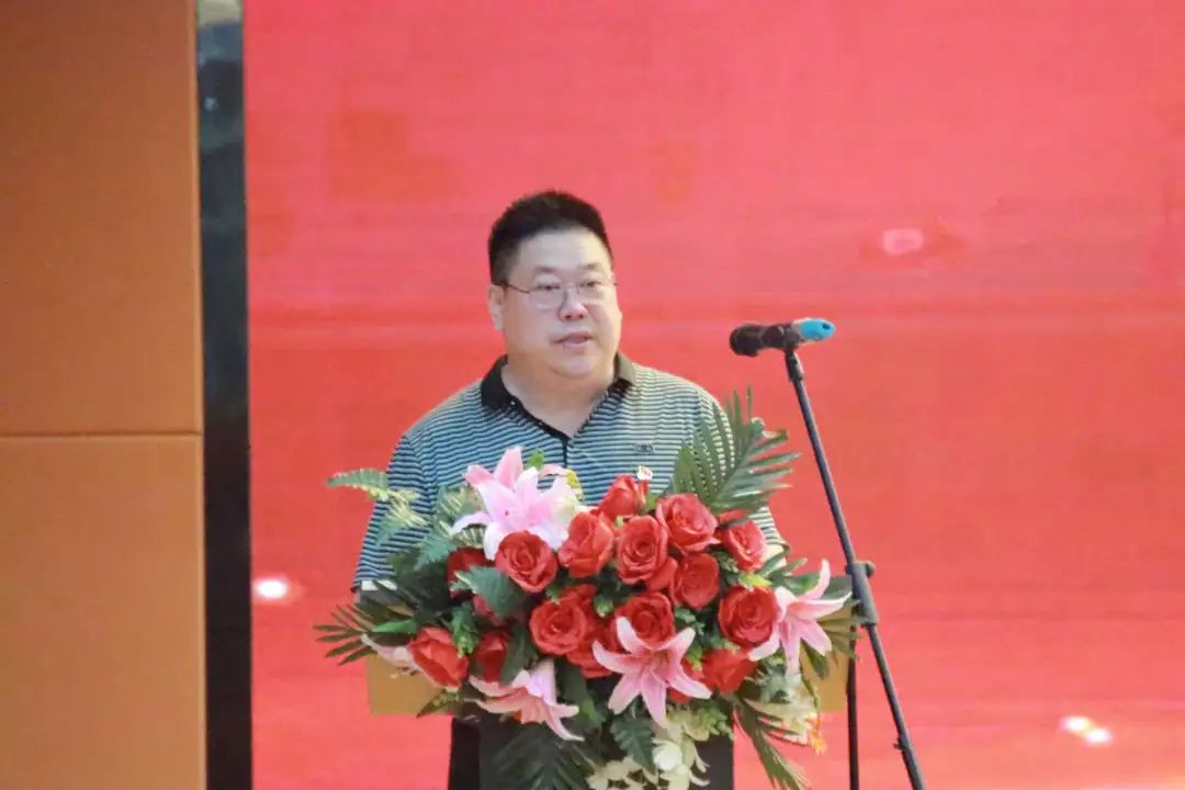 【青春綻放，學(xué)苑風(fēng)采】｜信息科學(xué)與工程學(xué)院｜“青春力量，經(jīng)典傳承”馬列經(jīng)典誦讀大賽圓滿收官