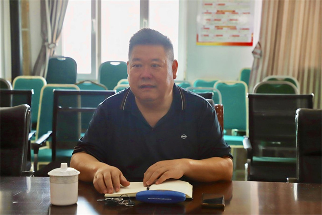黨建引領(lǐng)方向，調(diào)研推動(dòng)成長——我校黨委書記調(diào)研外國語學(xué)院工作