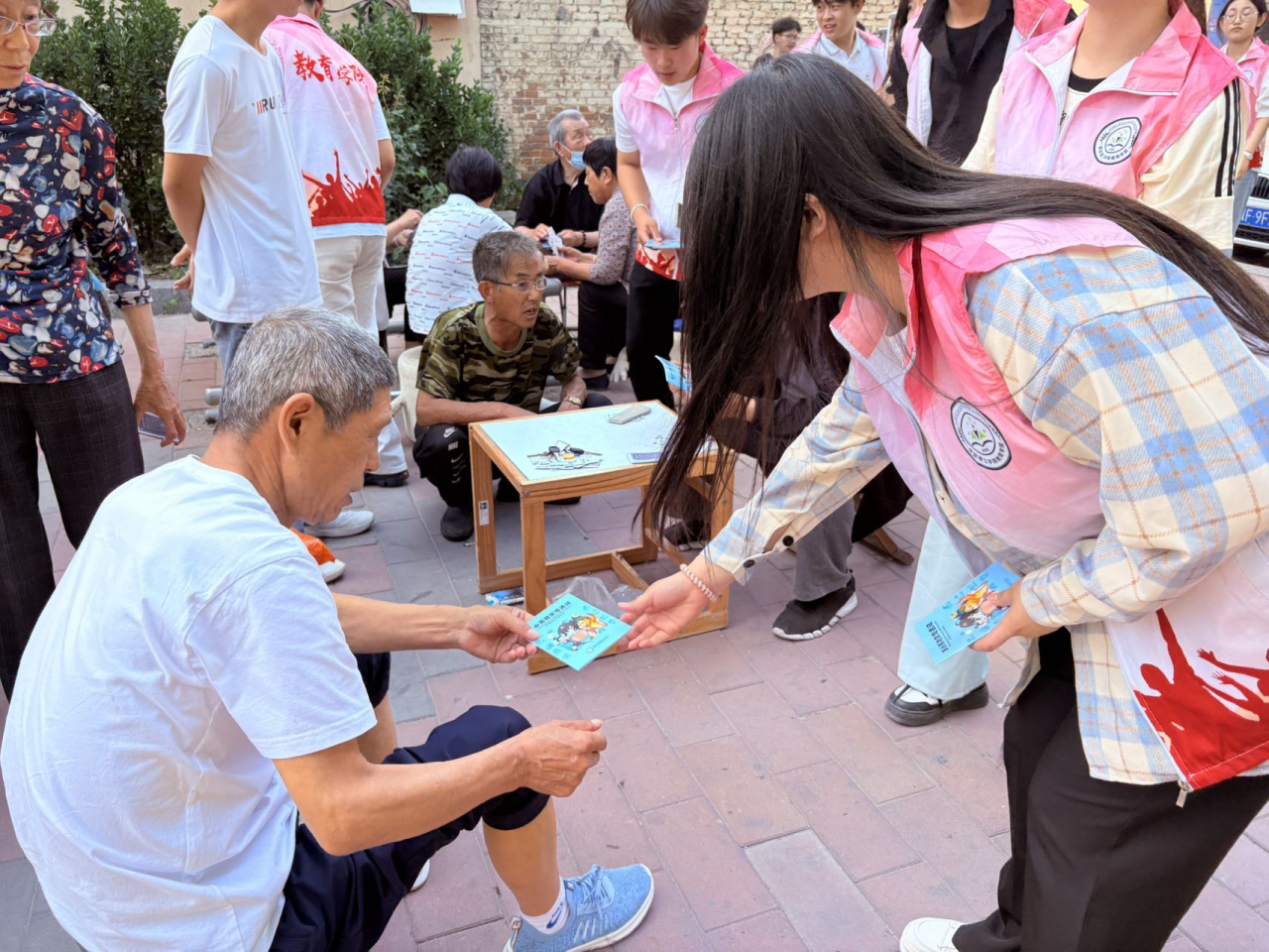 保定理工學(xué)院‖教育學(xué)院‖青春志愿映初心，紅色薪火共傳承