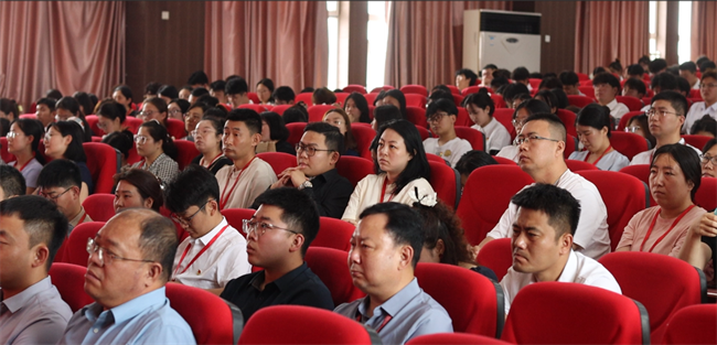 音樂黨史潤(rùn)初心 紅色旋律憶征程保定理工學(xué)院攜手晉察冀邊區(qū)革命紀(jì)念館奏響音樂黨史課華彩新章