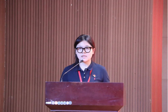 誠(chéng)信之光映初心，榜樣力量潤(rùn)芳華——會(huì)計(jì)學(xué)院“誠(chéng)信之星”頒獎(jiǎng)活動(dòng)