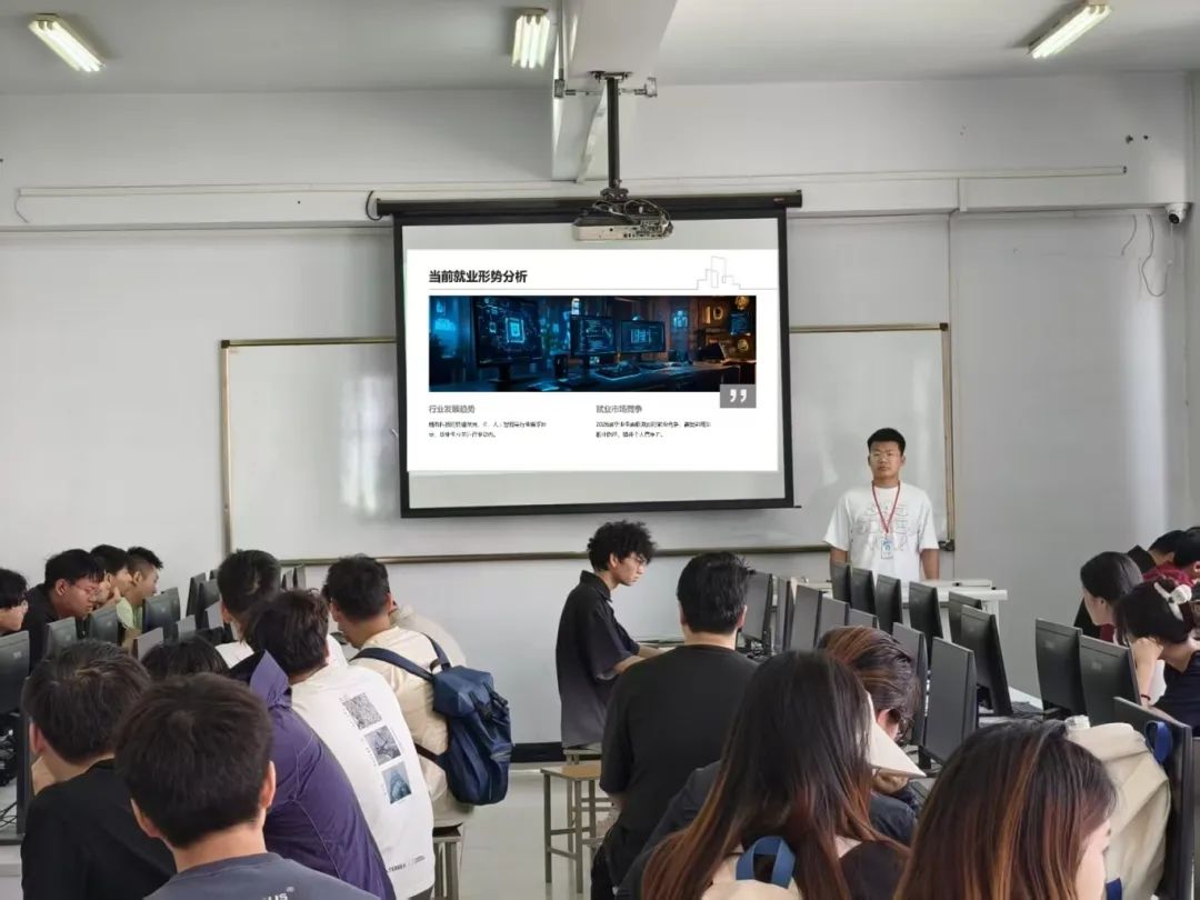我院2026屆畢業(yè)生開啟就業(yè)新征程