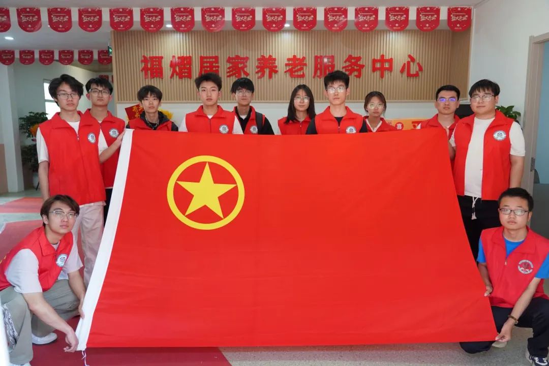 服務(wù)進(jìn)社區(qū) 熱情暖人心——南大園社區(qū)社會(huì)實(shí)踐